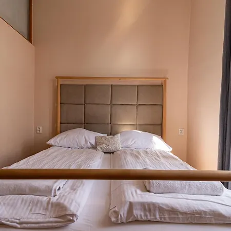 דירה By Grand סופוט