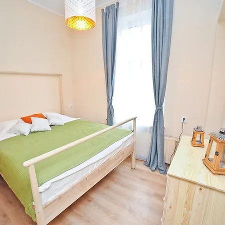 Apartment By Grand